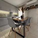 Apartmán Elinor By The Sea Flogita