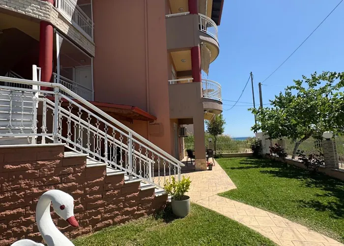 Elinor By The Sea Flogita